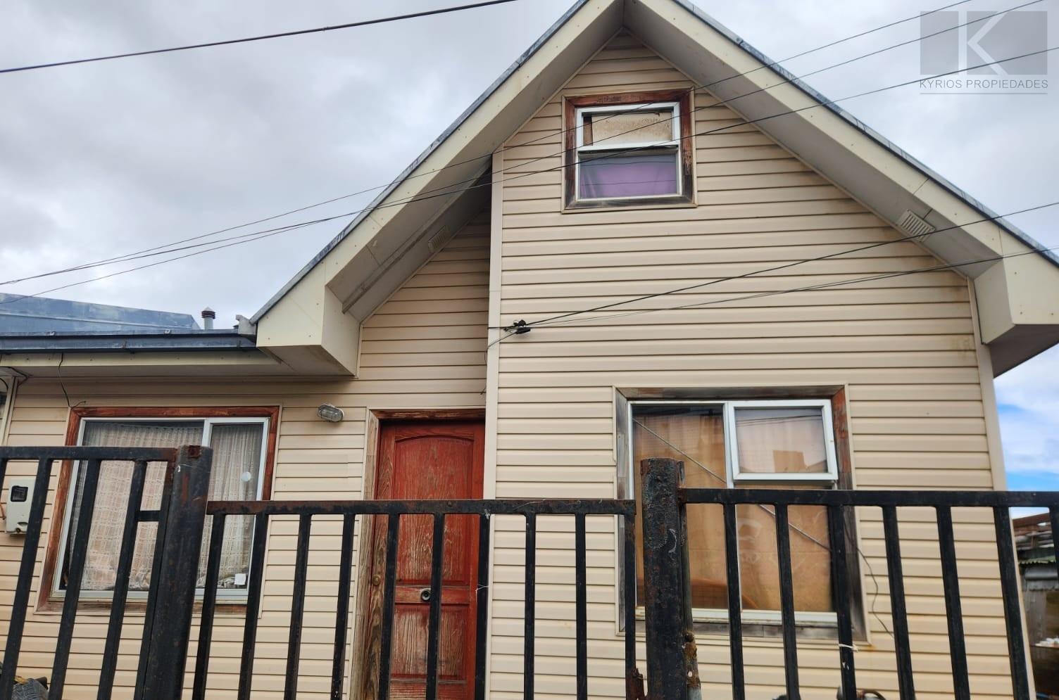 VIVIENDA EN POBLACIÓN CUMBRES PATAGÓNICAS