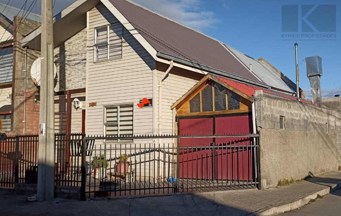 SE VENDE CASA ESQUINA VILLA ANEF